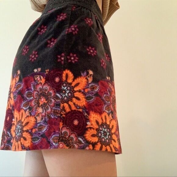 Free People Velvet Floral Boho Mini Skirt Size Extra Small - Picture 1 of 6